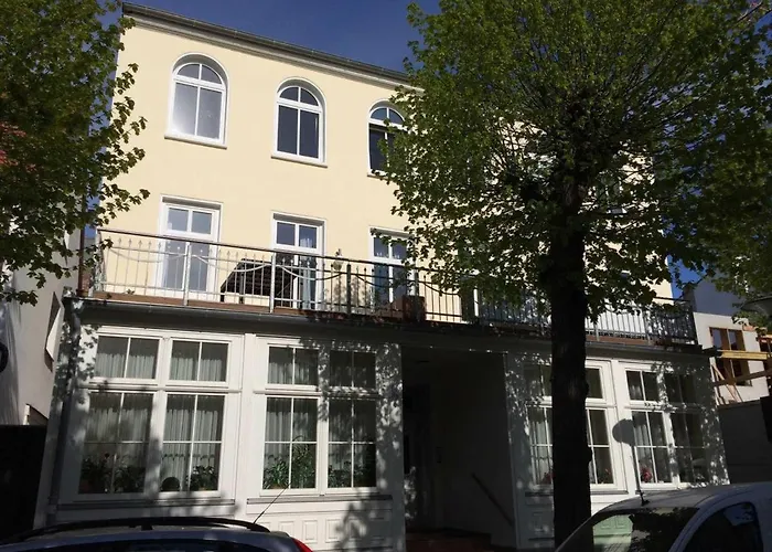 アパート Seeduene